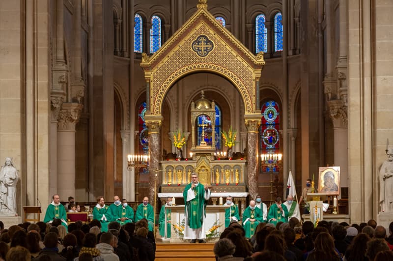 Saint-Ambroise, célébration avec Mgr Benoist de Sinety