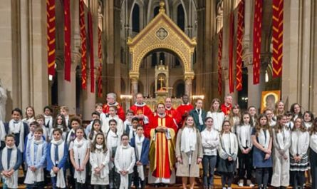 Confirmation à Saint-Ambroise, photo de groupe