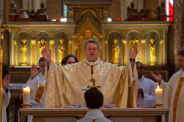 salle Saint Ambroise messe 2019