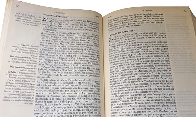 Bible ouverte pou méditer la parole