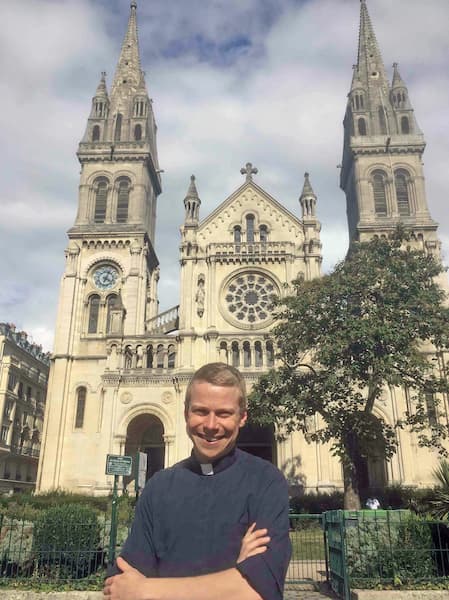 Père Thomas DUTHILLEUL à Saint Ambroise Paris