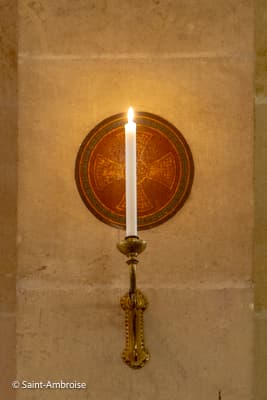 cierge pilier eglise