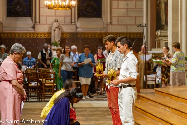 Messe de Sainte Teresa de Calcutta avec les reliques