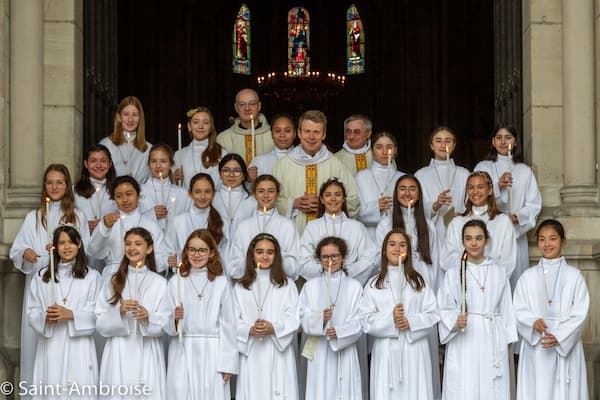 Profession de foi 2024 du groupe scolaire Charles Péguy