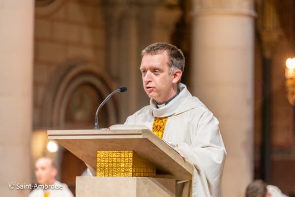 1ère communion 2025 des enfants à Saint Ambroise