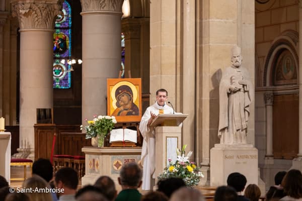 1ère communion 2025 des enfants à Saint Ambroise
