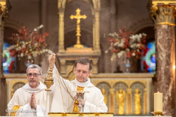 1ère communion 2025 des enfants à Saint Ambroise