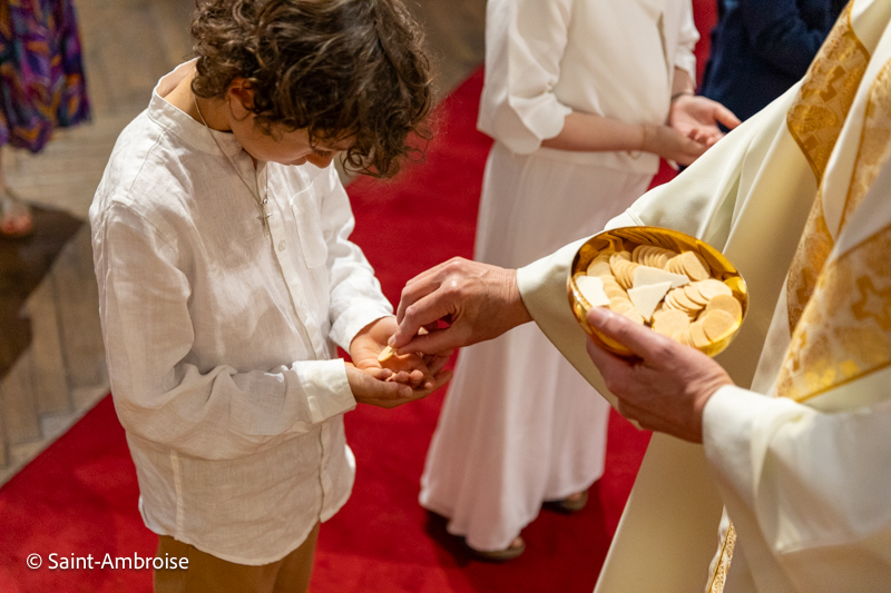 1ère communion 2026 des enfants à Saint Ambroise